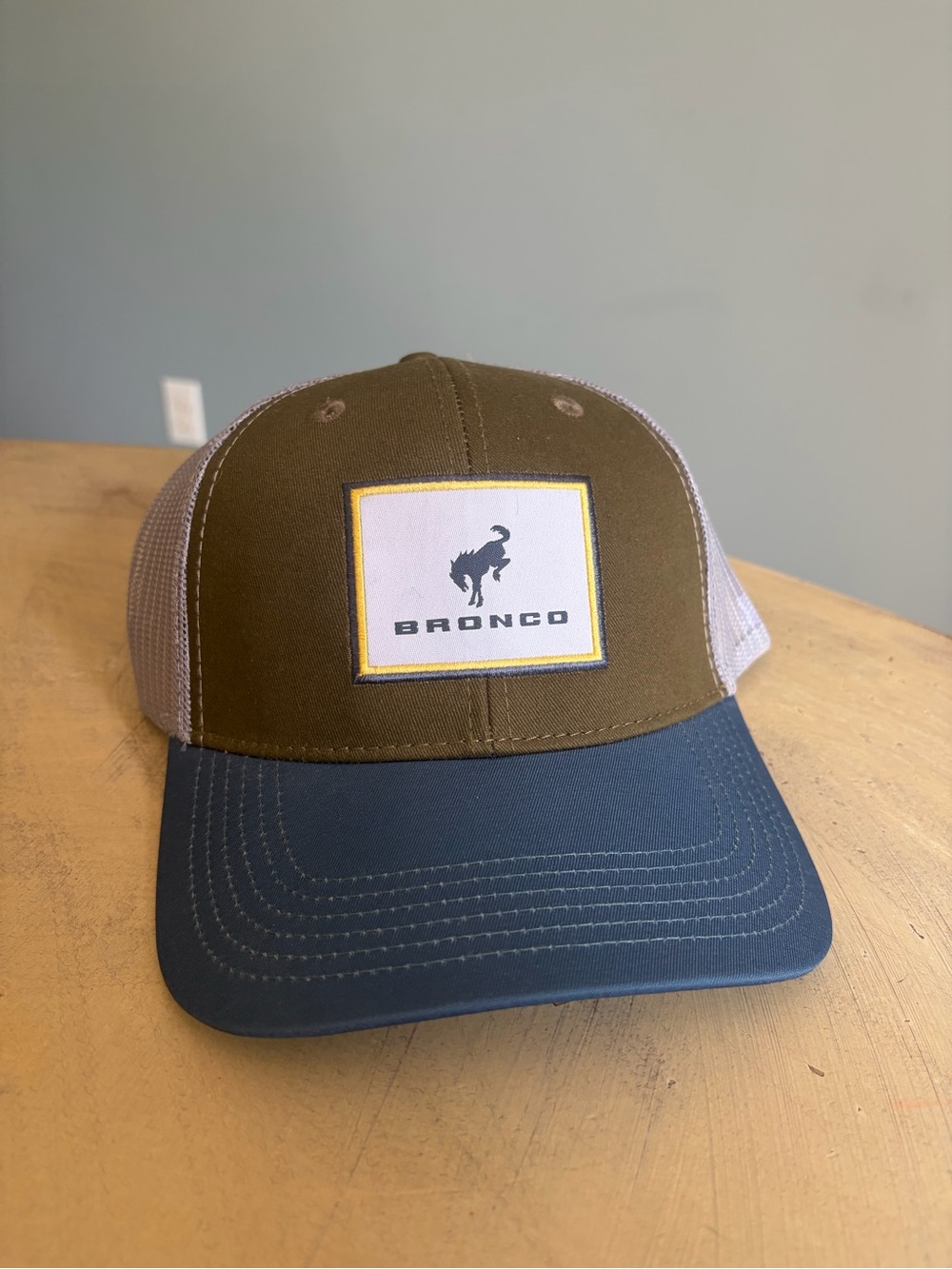 Ford Bronco Trucker Hat Snap Back. New With Tags, Official Ford Merchandise